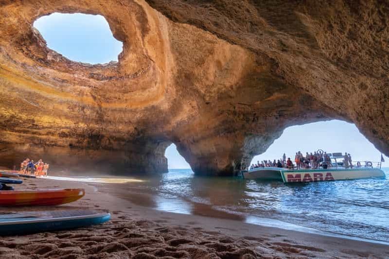 Albufeira : Grottes et côte Croisière en catamaran à Benagil