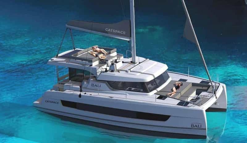 Excursion en catamaran à Palerme avec déjeuner ou apéritif dînatoire pour 12 personnes