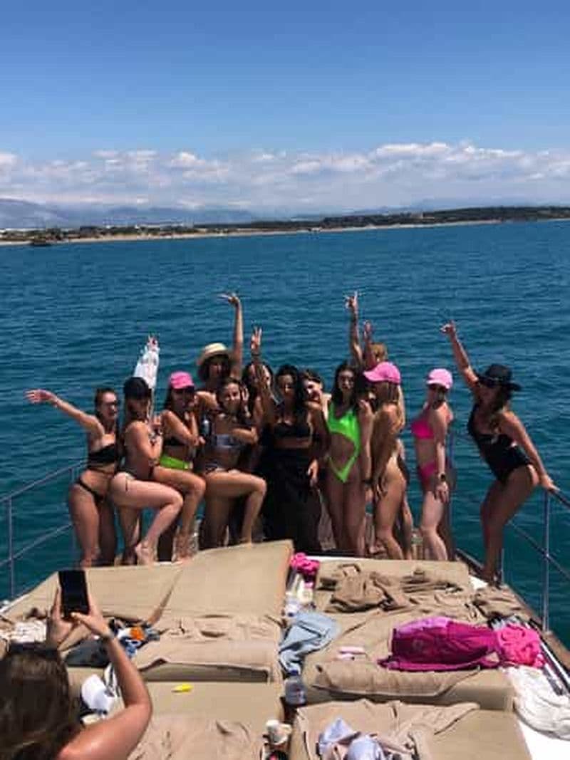 Excursion en bateau de 2 heures à la plus haute chute d'eau de Düden-Antalya