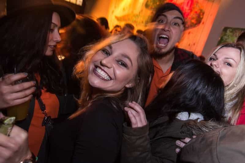 Billet Bruxelles : Tournée des bars et soirées nocturnes