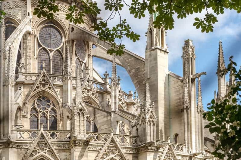 Paris : visite guidée de Notre-Dame avec accès à la cathédrale