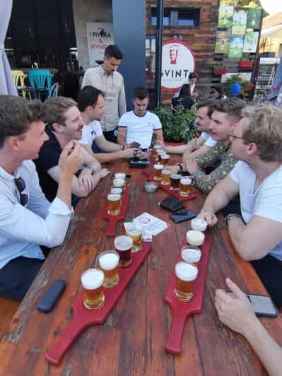 Visite des brasseries et des bières artisanales à bord d'un scooter électrique