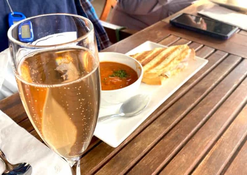 Visite de dégustation de vins à Clarksburg