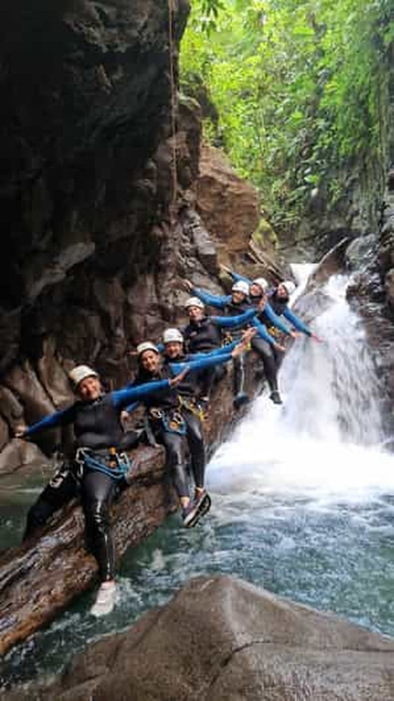 Canyoning sportif à Saint Claude, Guadeloupe