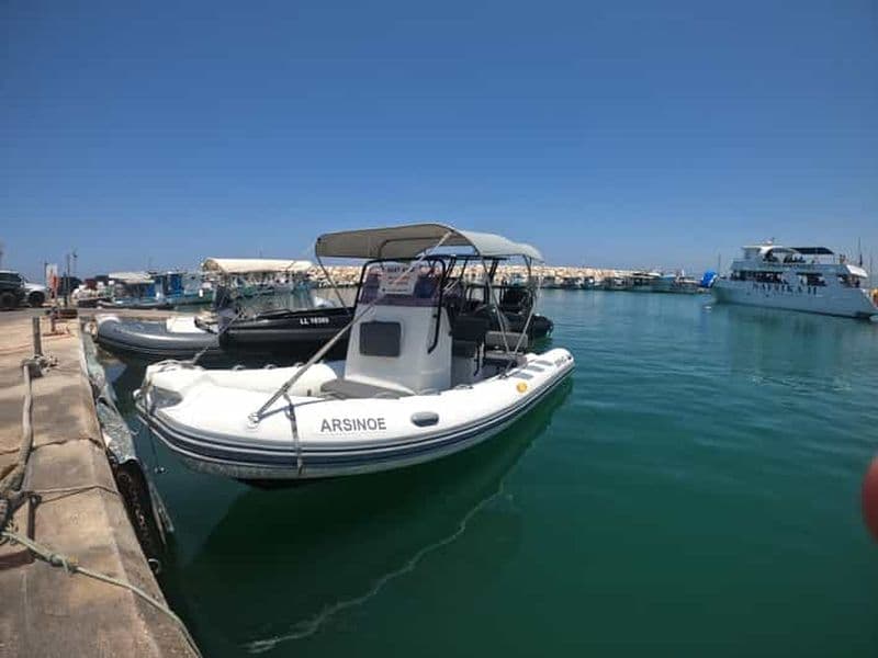 Location de bateau sans permis à Latchi : transfert depuis Paphos disponible