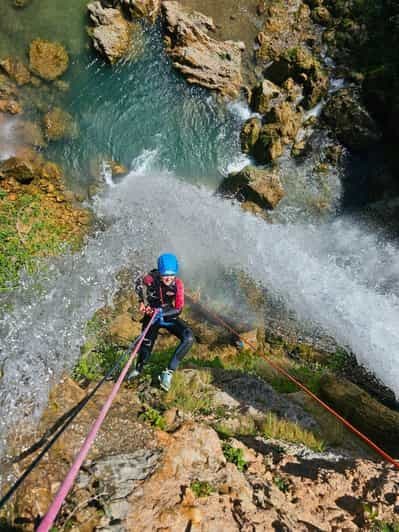 Anna : canyoning à Gorgo de la escalera