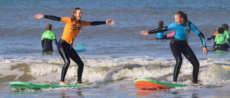 Cours de surf d'une journée à Scheveningen avec déjeuner
