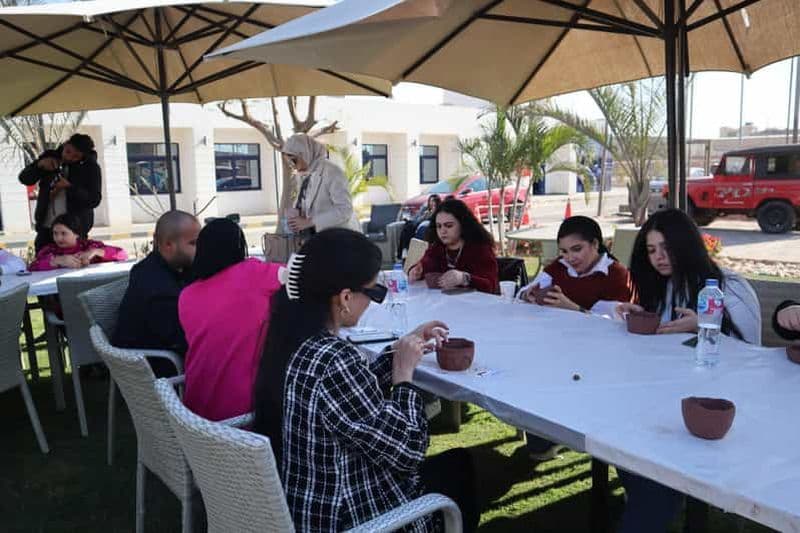 Le Caire : Atelier de poterie à la main avec des collations et des boissons