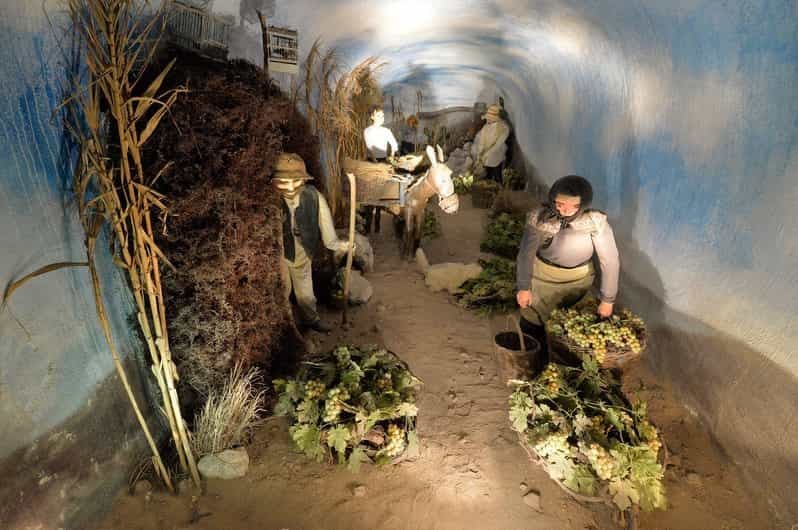 Santorin : Tour des spiritueux avec dégustations de vins, bières et liqueurs