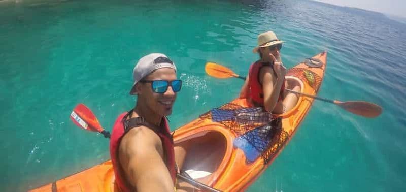 Lefkada : expérience en kayak de mer dans la grotte bleue cachée