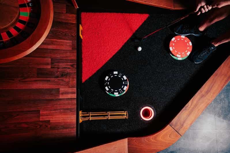 Bergen : minigolf high-tech dans le meilleur bar d'activités de Bergen !