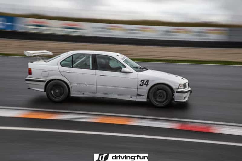 Expérience taxi sur le circuit de Zandvoort avec une BMW E36 325i