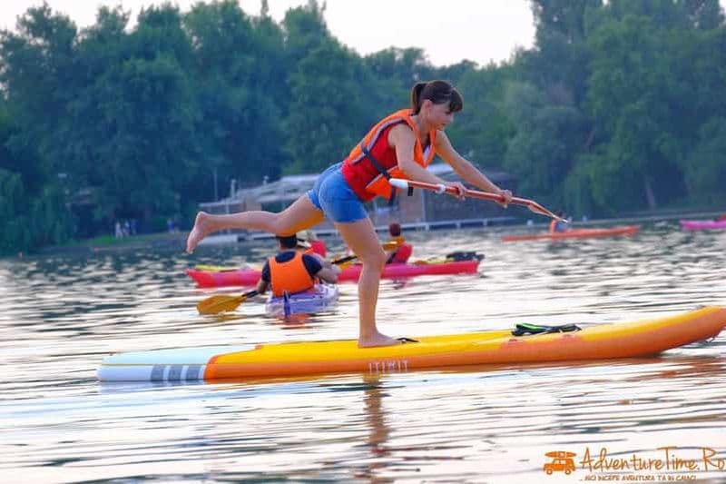 Bucarest : excursion guidée en kayak ou en SUP sur le lac Herăstrău