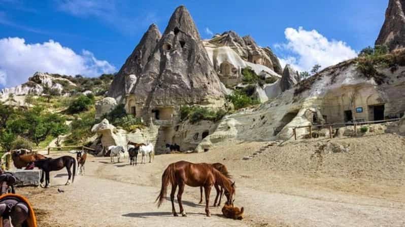 Göreme : randonnée à cheval en Cappadoce au coucher ou au lever du soleil