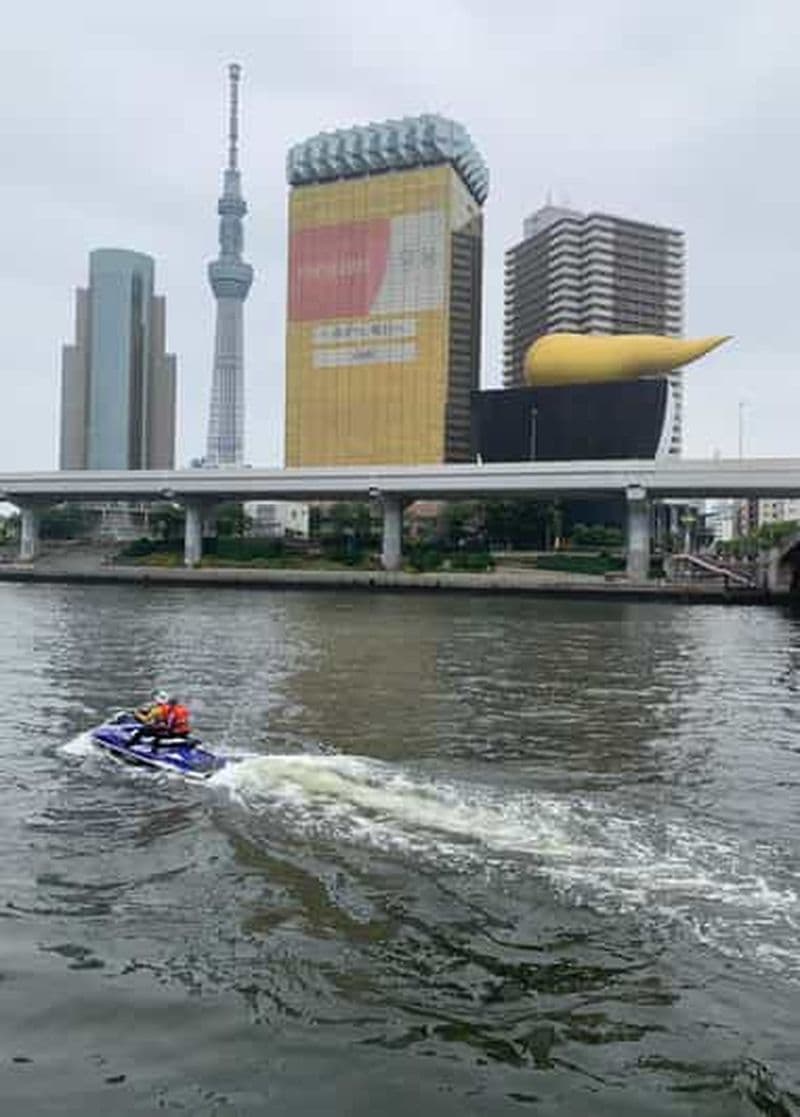 Asakusa : explorez la baie et les canaux de Tokyo en jet-ski