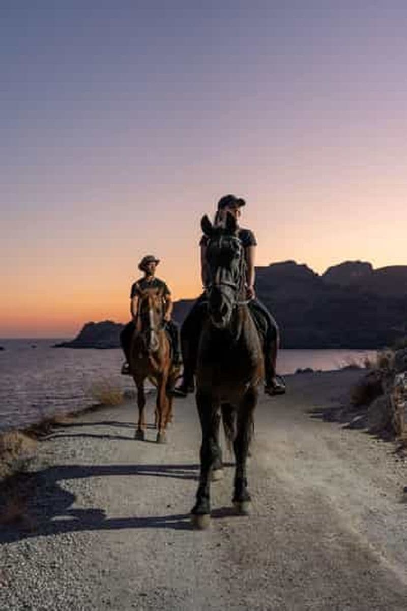 Équitation en Crète : balade au coucher du soleil envoûtante