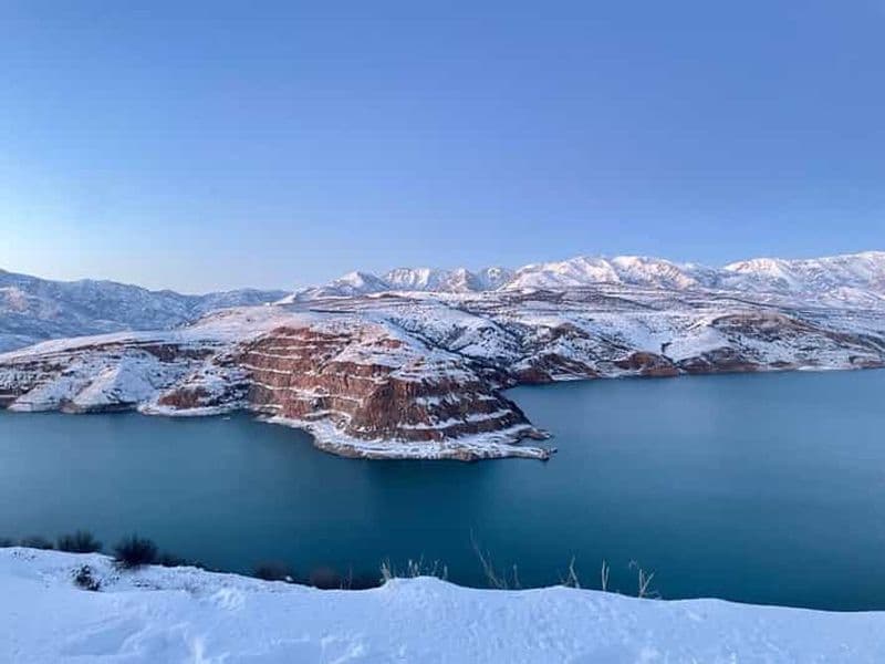 Visite d'une jounée au départ de Tachkent : Amirsoy, Chimgan et Charvak