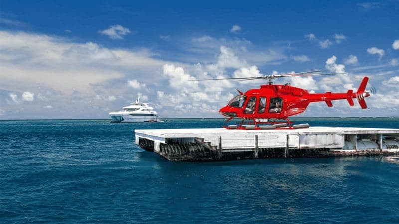 Billet Cairns : Croisière sur la Grande Barrière de Corail et vol panoramique en hélicoptère