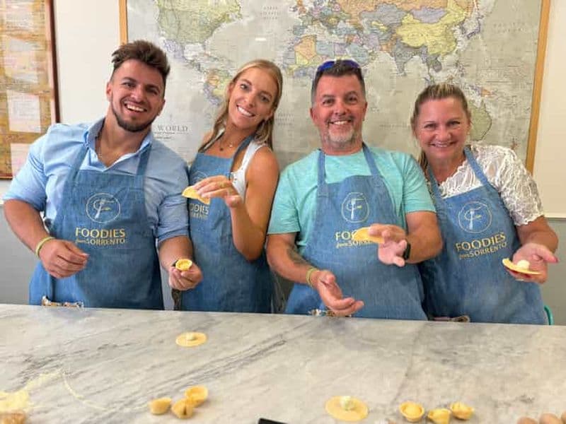 Billet Sorrente : Cours de maître sur les pâtes avec un repas et du vin