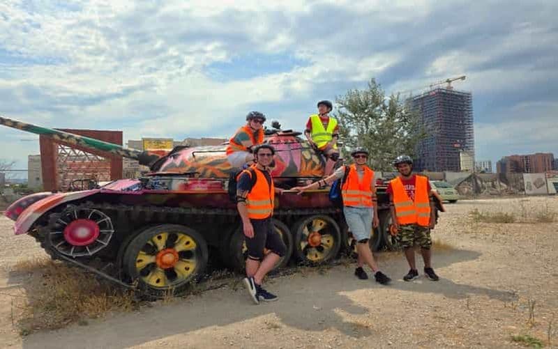 Tirana : visite en Segway au coucher du soleil avec un guide de la région
