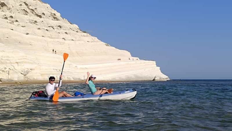 SCALA DEI TURCHI : Location de KAYAK ou Stand Up Paddle pour 1h [ + gilets de sauvetage ]