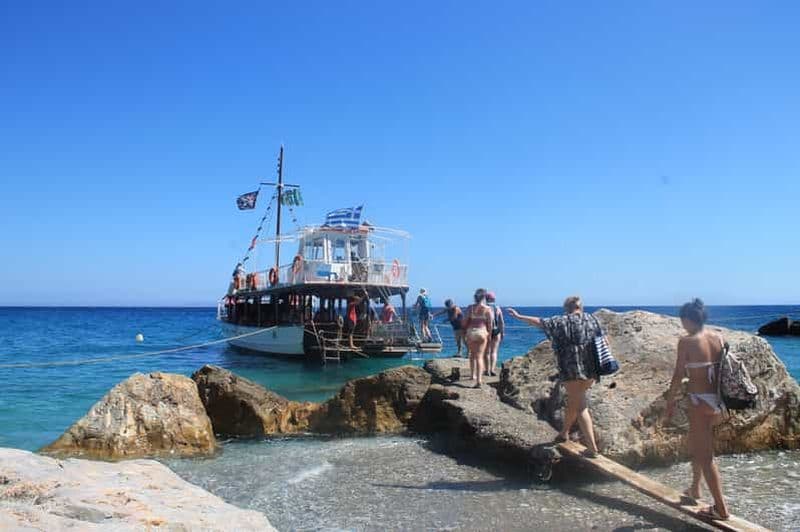 Samos : croisière d'une journée avec déjeuner (et transfert en bus)