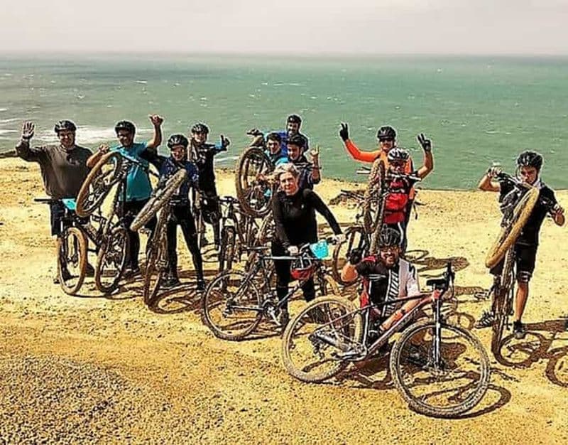 Ericeira : visite privée à vélo de 2 heures de la réserve mondiale de surf