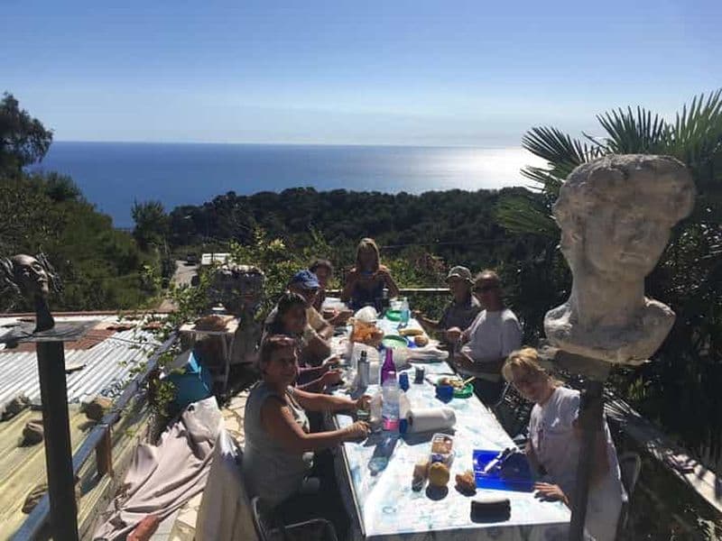 Sculpture à Vintimille, cours de modelage classique en Italie