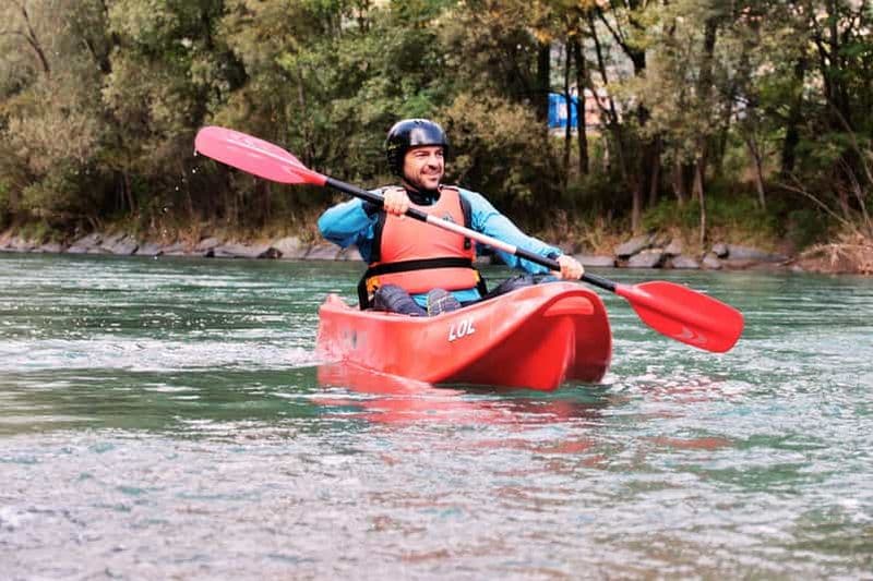 Plaisir du kayak et du bateau à dos d'âne avec Indomita