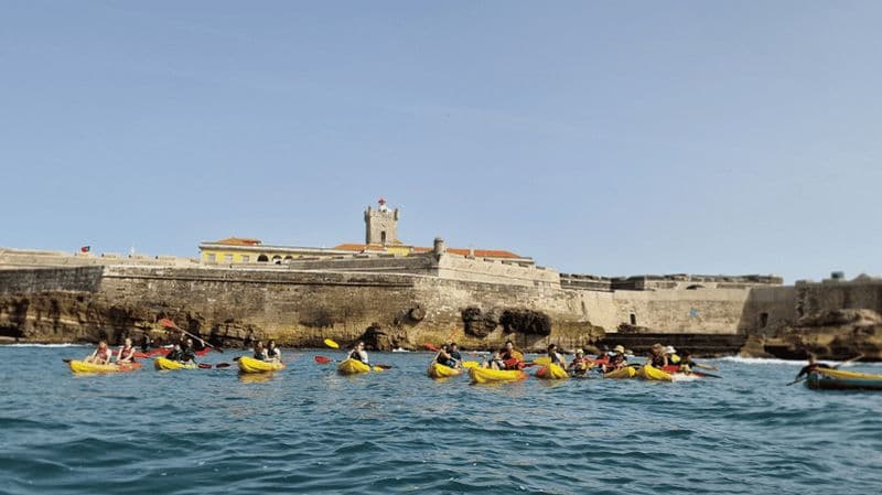 Lisbonne : Visite guidée de la côte en kayak