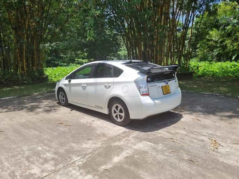 Premium Samarkand Airport Transfer : Confortable et abordable