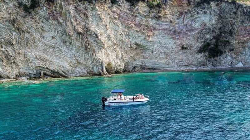 Saranda : sortie en bateau, grottes et plages avec snorkeling