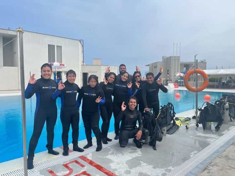 Lima : PADI Open Water Diver- Cours de plongée