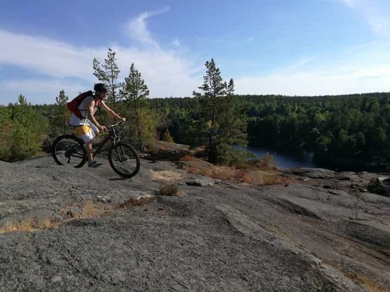 Stockholm : Aventure en VTT dans la forêt pour les débutants