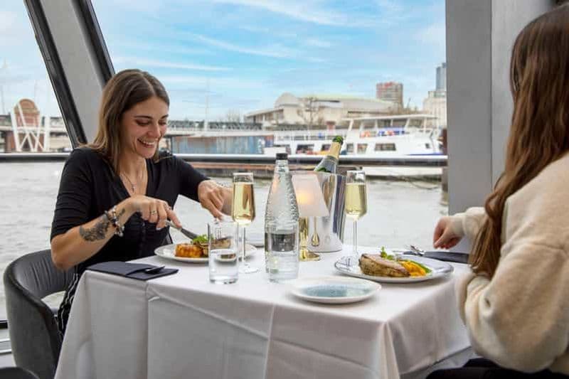 Londres : Dîner-croisière sur la Tamise