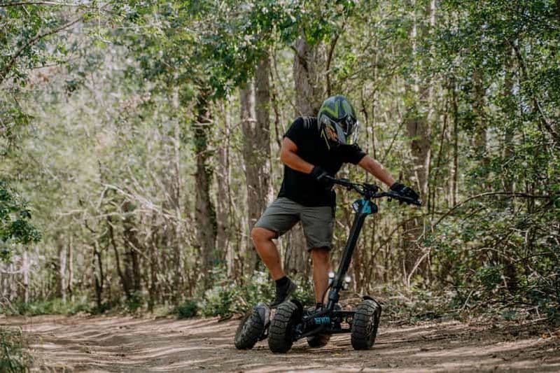 Veliko Tarnovo : excursion tout-terrain en scooter électrique 4x4
