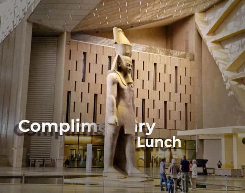 Billet Le Caire : Grand musée égyptien, visite des pyramides et du Sphinx et déjeuner