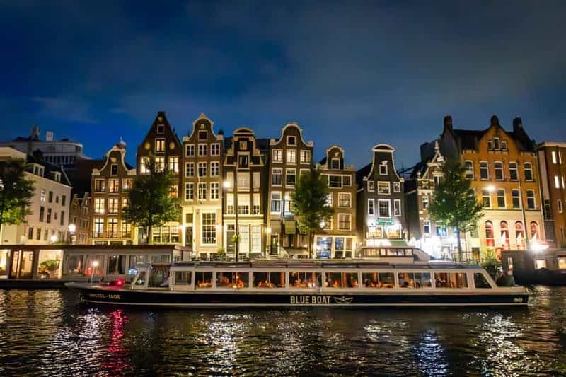 Amsterdam : Croisière en soirée avec vin et collations en option