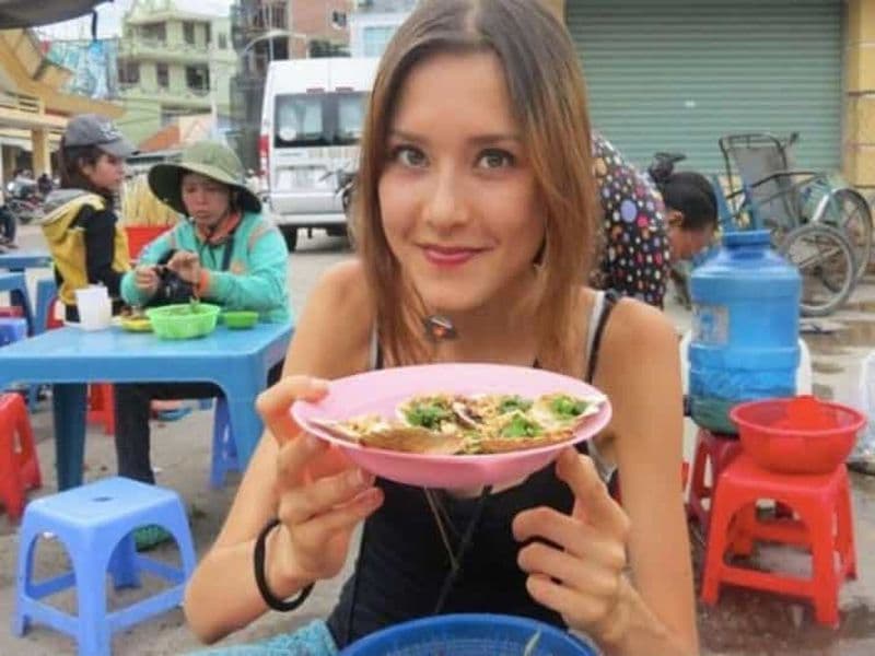 Ho Chi Minh : La cuisine végétalienne et la bière locale en moto