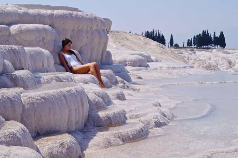 Bodrum : excursion d'une journée au château de coton de Pamukkale et à Hierapolis avec déjeuner