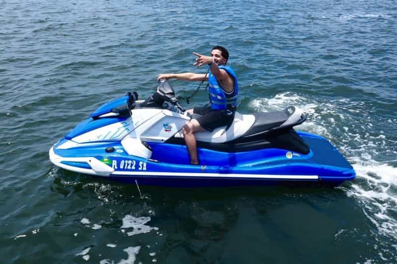 Miami Beach : Early Bird Jet Ski Rental with Boat Ride (location de jet ski avec tour en bateau)