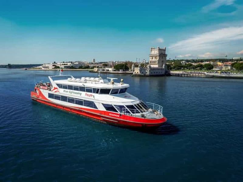 Lisbonne : promenade en bateau entre Praça Do Comercio et Torre de Belém