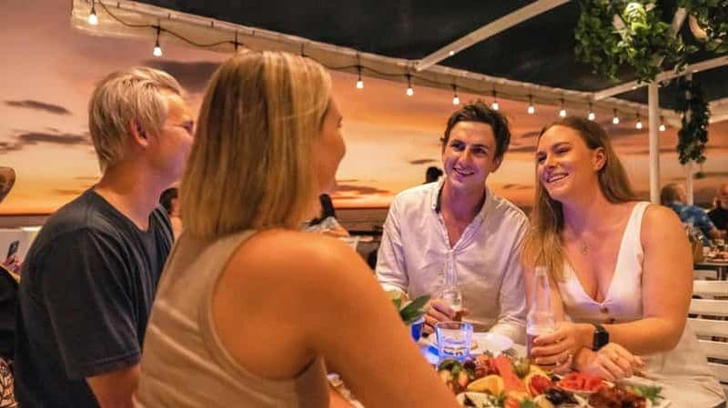 Billet Port de Darwin : croisière de 2 heures au coucher du soleil (Gaze and Graze Sunset Cruise)