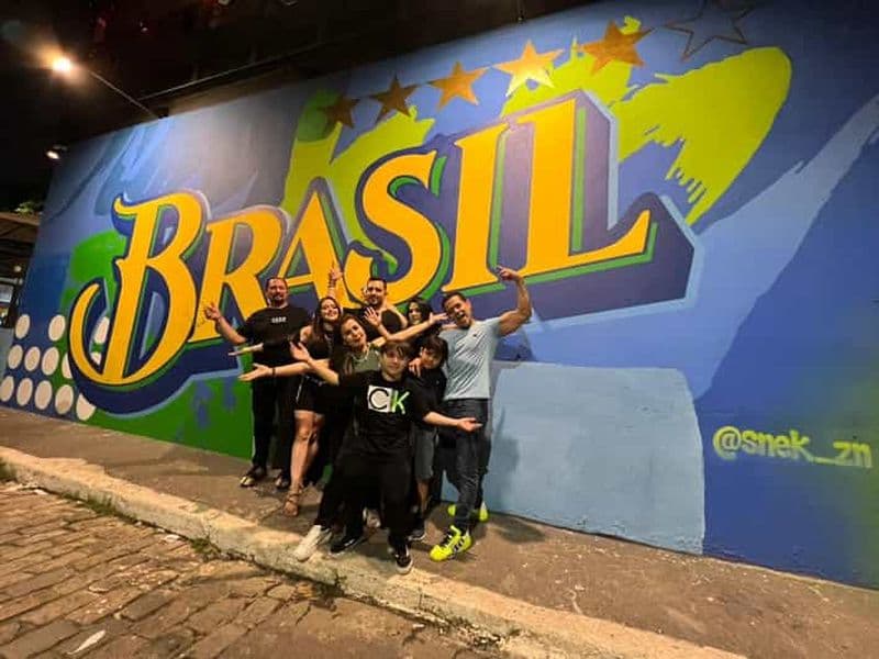 São Paulo : Tournée des bars et des arts de la rue avec un guide local