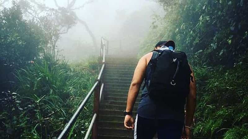 Depuis Colombo : Randonnée de nuit à Adam's Peak & Waterfall