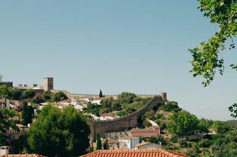 Óbidos : Découvrez le joyau de la Reine avec un guide de la région