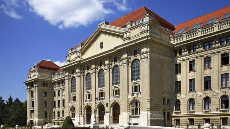 Le meilleur de Debrecen : Visite à pied privée avec un habitant de la ville