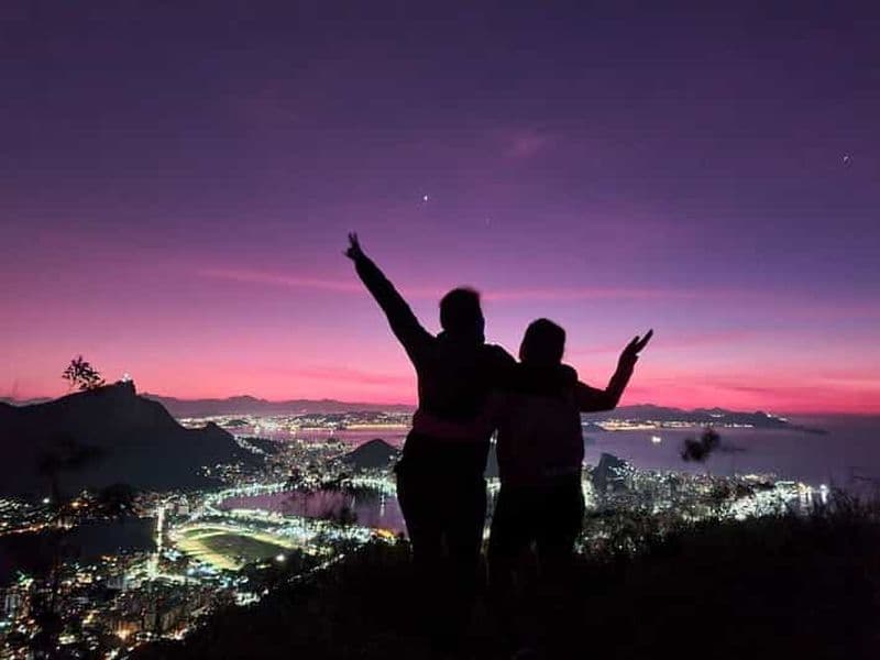 Rio de Janeiro : Randonnée des deux frères à Vidigal - Lever du soleil ou journée complète