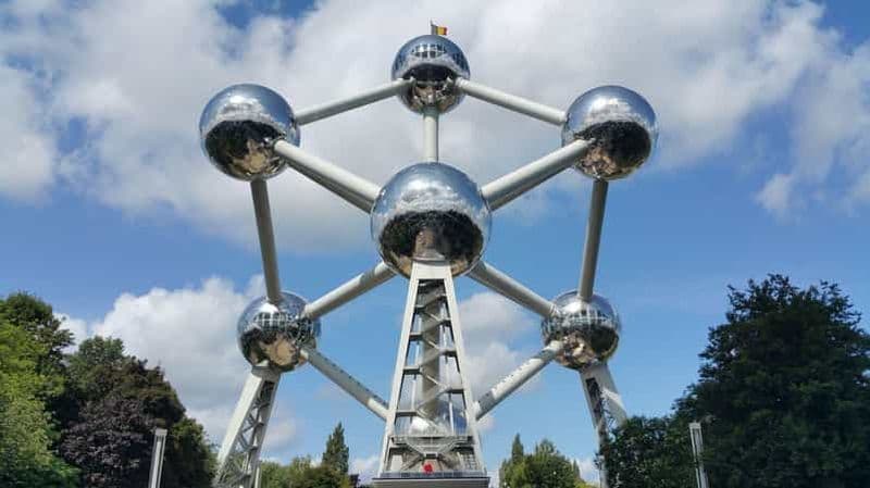Bruxelles : billet pour l'Atomium et visite numérique avec promenade en ville