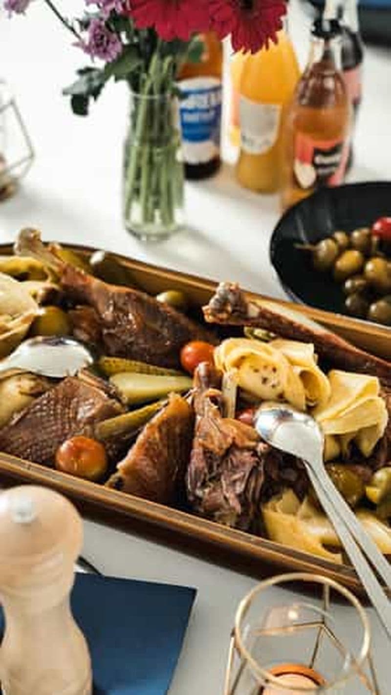 Bratislava : dîner gastronomique à base d'oie avec croisière sur le Danube